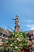 Brunnen auf dem Marktplatz, Gengenbach, Schwarzwald, Baden-Württemberg, Deutschland