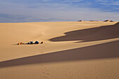 Zelten in der libyschen Wüste, Libyen, Sahara, Nordafrika