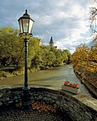 D-Hadamar, Westerwald, Hessen, Flusslandschaft, Partie am Elbbach, Strassenlaterne, im Hintergrund Schloss Hadamar, D-Hadamar, Westerwald, Hesse, river landscape, Elbbach, lantern, in the background castle Hadamar *** Local Caption *** D-Hadamar, Westerwa