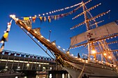 USA,Massachusetts, Boston, Sail Boston Tall Ships Festival, Portuguese tall ship, Sagres II, masts, evening