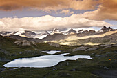 Laghi Trebecchi, Col de Nivolet, Gran Paradiso Massiv im Hintergrund, Nationalpark Gran Paradiso, Aostatal, Italien
