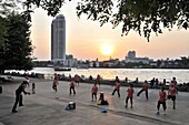 People at the river of Menam Chao at sunrise, Bangkok, Thailand, Thailand, Asia
