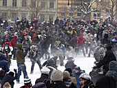 massive snowball fight in Goerlitzer Parc in Kreuzberg Berlin