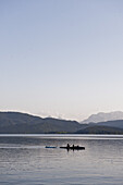 Boot auf dem Walchensee, Oberbayern, Bayern, Deutschland