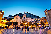 Kirche am Piazza IX. Aprile, Taormina, Sizilien, Italien