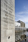 Ehrendenkmal an den Alsterarkaden, Hamburg, Deutschland