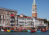 Italy, Venice, historic regatta, boats, people, traditions