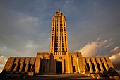 USA, Louisiana, Baton Rouge, Louisiana State Capitol, b 1931, sunset