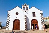 Iglesia de la Luz Centro Histórico Campanas de ingenio azucarero de Cuba Pueblo Santo Domingo de Garafía Isla La Palma Pronvincia Santa Cruz Islas Canarias España