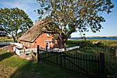 House on the coast near Ruegener Bodden, Island of Rügen, Mecklenburg-Vorpommern, Germany