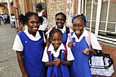 Schulkinder, Saint George, Grenada, Karibik