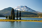 Cascade mountain, Landscape, Oregon, pond, scenic, Sparks Lake, USA, water, S19-1190551, AGEFOTOSTOCK