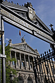 Entrance Gate To The National Library, Biblioteca Y Museos Nacionales, Passeo De Recoletos, Madrid, Spain