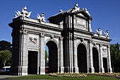 Alacala Gate, Independence Square (Plaza De La Independencia), Madrid, Spain