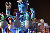 Der Wagen des Königs des blauen Planeten, Karneval-Wägen und Umzug auf dem Massena Platz, Karneval von Nizza, Alpes-Maritimes, Frankreich