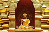 Chiang Mai (Thailand): golden Buddha’s statue at the Wat Phan On