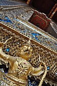 Bangkok (Thailand): Buddhist statue at the Wat Phra Kaew