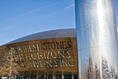 The Water Tower and Wales Millennium Centre. Canolfan Mileniwm Cymru. Home of Welsh National Opera. WNO. Cardiff Bay. Cardif. Caerdydd. Wales. UK.