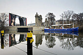 Charlottenburger Tor am Landwehrkanal, Berlin, Deutschland, Europa