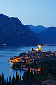 Panorama, Evening mood, Scaliger Castle, Malcesine, Lake Garda, Veneto, Italy