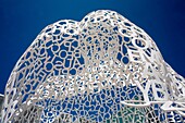 Expo 2008: Palace of Congresses and sculpture of Jaume Plensa