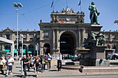 europe, switzerland, zurich, railway station and monument to alfred escher founder of the credit suisse bank