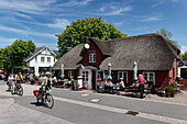 Small cafe with thatched roof, Nebel, North Sea Island Amrum, Schleswig-Holstein, Germany