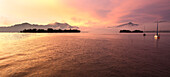 Morning mood in Gstadt with a view on Fraueninsel, Chiemsee, Chiemgau, Upper Bavaria, Bavaria, Germany