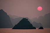 View of bay at sunset, Ha Long Bay, Vietnam