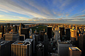 Skyline und Central Park am Abend, New York City, New York, USA, Nordamerika, Amerika