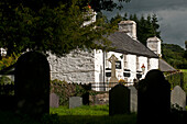 White Horse Inn im Dorf Garmon Chapel, Snowdonia National Park, Wales, Großbritannien