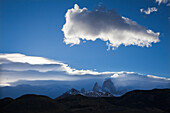 Mt. Fitz Roy, (El Chalten, rauchender Berg), Nationalpark Los Glaciares, bei El Chalten, Patagonien, Argentinien
