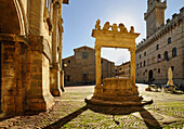 Piazza Grande with fountain, Montepulciano, Tuscany, Italy