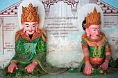 Myanmar, Burma, Bagan, Myinkaba, Manuha Pagoda, King Manuha and Queen Ningalade statues