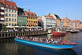 Denmark, Copenhagen, Nyhavn canalside leisure area