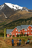 Chile, Patagonia, Torres del Paine National Park, Los Cuernos inn