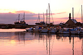 France, Brittany, Finistere, old harbor, sunrise