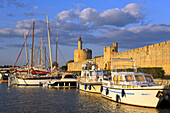 France, Languedoc, Gard, Aigues Mortes, ramparts at sunset, Constance tower