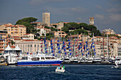 France, Provence, Côte d'Azur, Cannes, skyline, harbour