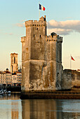France, Poitou-Charentes, Charente-Maritime, La Rochelle, tour St Nicolas