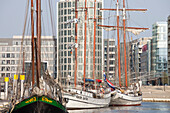 Segelschiffe, HafenCity, Hamburg, Deutschland