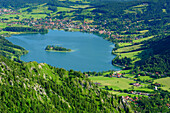 View to lake Schliersee with island Woerth, Schliersee, Brecherspitz, Mangfall Mountains, Bavarian Prealps, Upper Bavaria, Germany