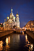 Auferstehungskirche (Blutkiche) bei Nacht, Sankt Petersburg, Russland, Europa