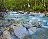 Steine im Valentinbach, Mauthner Klamm, Hermagor, Kärnten, Österreich