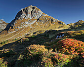 Der Berg Formaletsch im Sonnenlicht, Lechquellengebirge, Vorarlberg, Österreich, Europa
