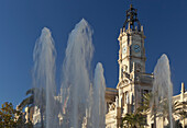 Springbrunnen vor dem Rathaus, Place de l'Ajuntament, Valencia, Spanien, Europa