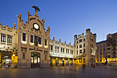 Estacion del Nord, Nordbahnhof am Abend, Valencia, Spanien, Europa