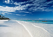 Looking along Matemwe beach towards Mnemba Island, Zanzibar, Tanzania, Africa