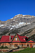 Canada, Alberta, Banff National Park, Num-Ti-Jah Lodge, Mount Thompson