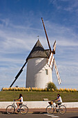 France, Pays de la Loire, Vendée, Jard sur Mer, windmill